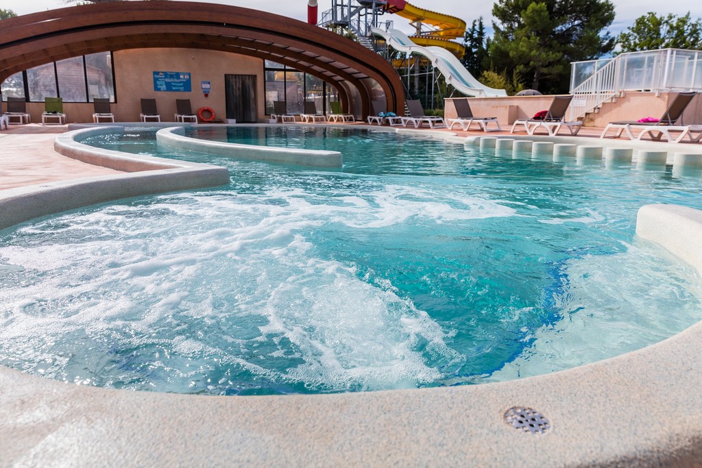 bain à remous camping lac verdon