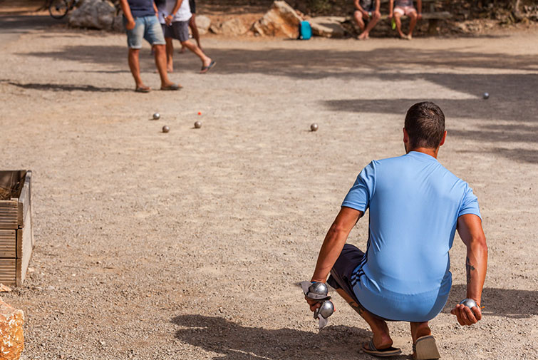 camping avec terrain de petanque proche des gorges du verdon